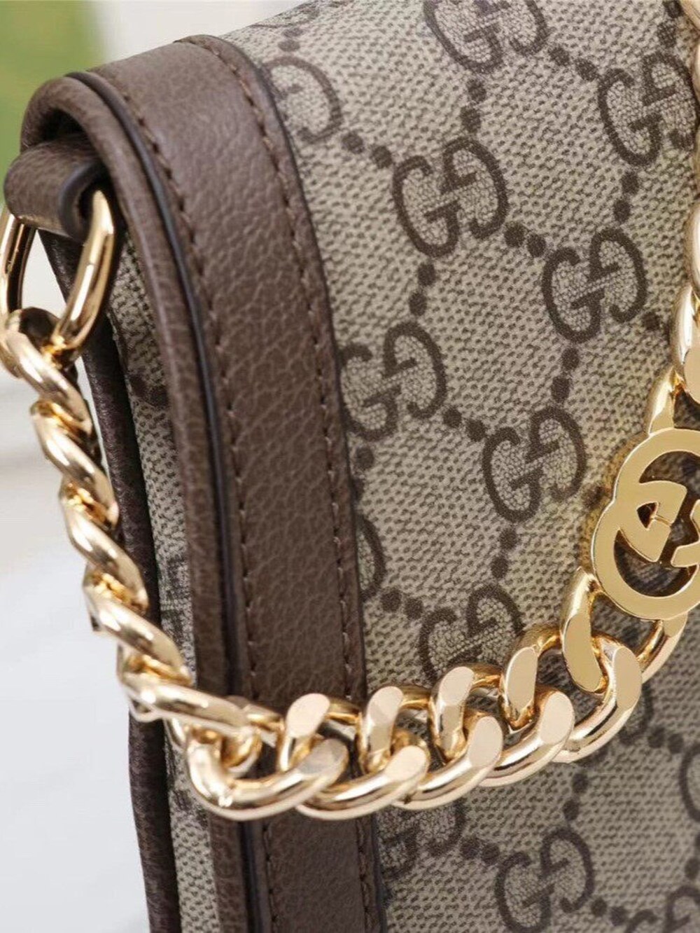 Gucci Medium Blondie Shoulder Purse in Beige Ebony GG Supreme - Picture 3 of 7